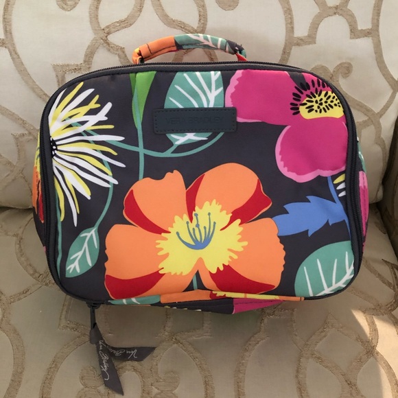 Vera Bradley Handbags - Vera Bradley Floral Lunch Bag
